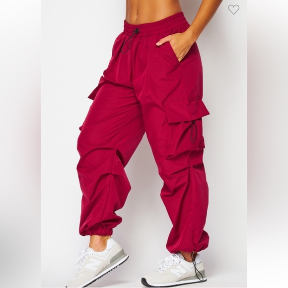 264. Parachute Ruched Cargo Jogger Pants in Berry - Picture 3 of 3